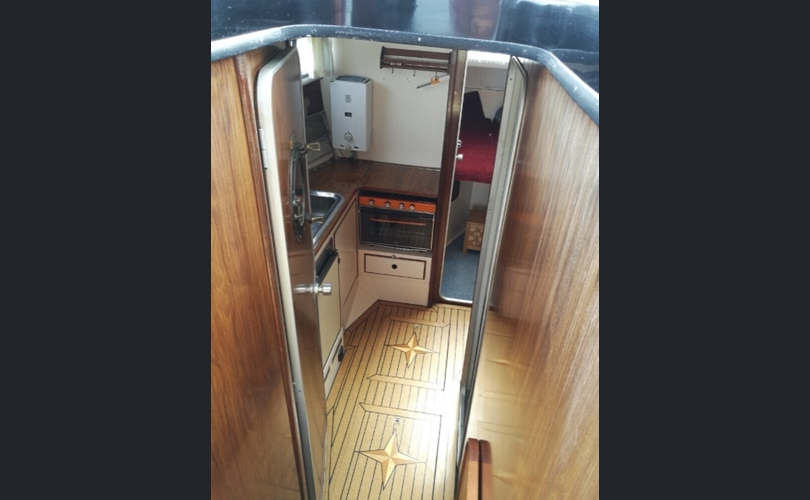 Broom 35 Sedan-kuva-8